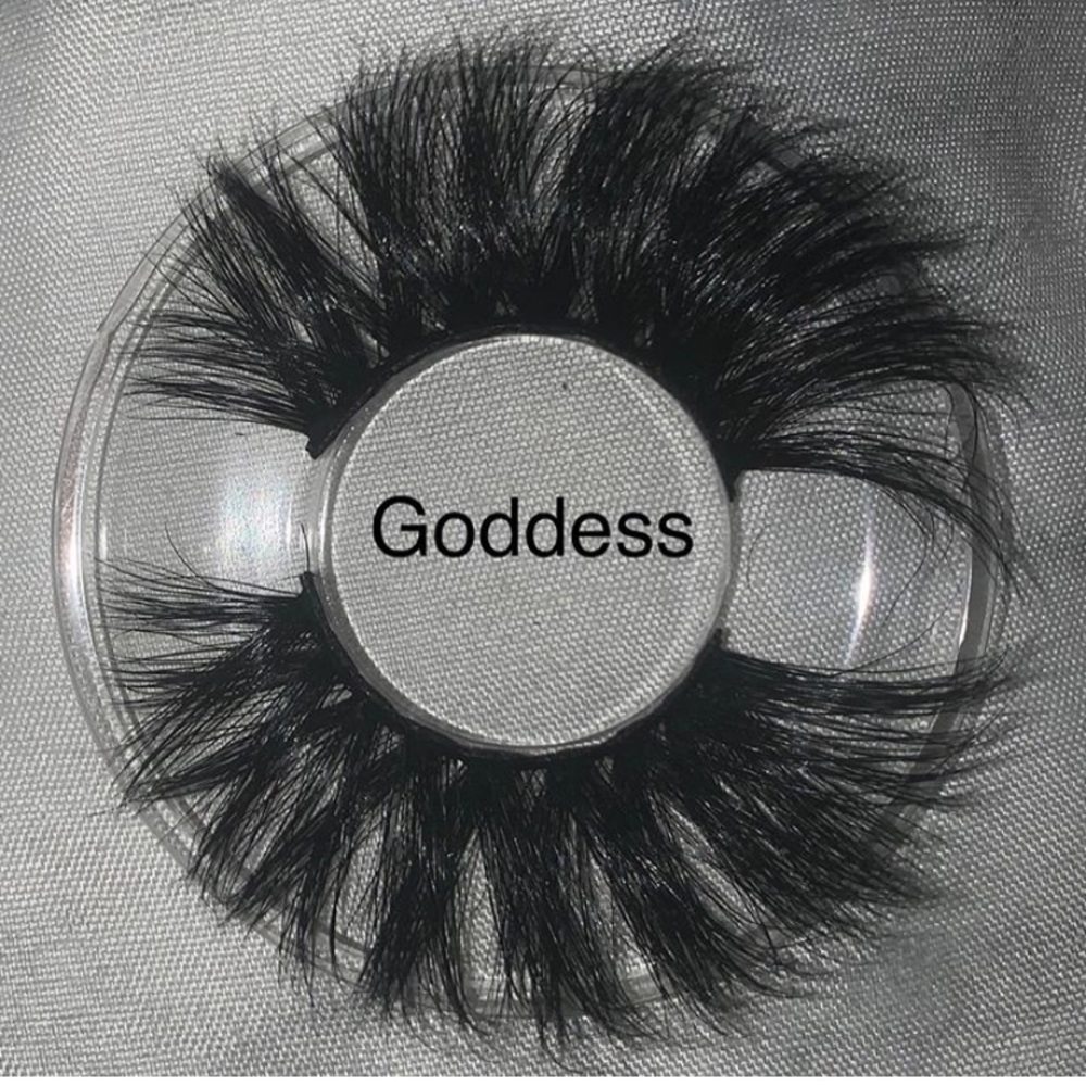 %100 mink 25mm eye lash extensions